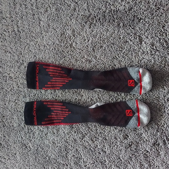 Salomon compression socks - Picture 1 of 4